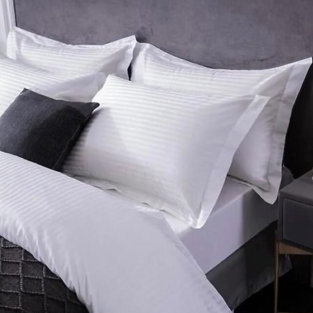 Lora Apartment,Free Private Parking, Self Check In,1 Комо Экстерьер фото